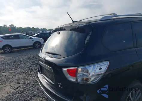 2013 Nissan Pathfinder Sl z USA, uszkodzony, nr VIN 5N1AR2MM6DC615946